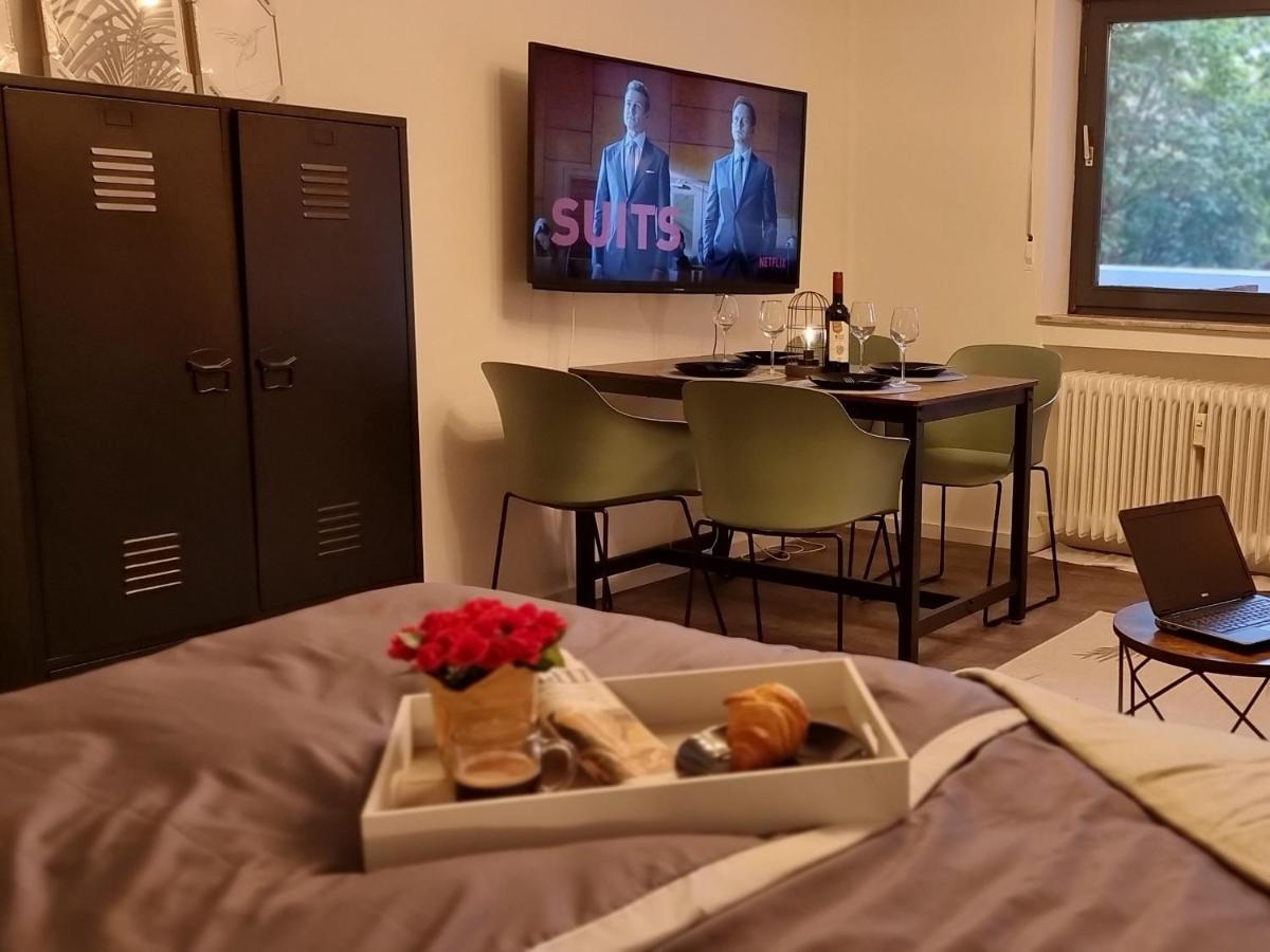 אסשפנבורג Tolle Wohnung Im Industrial Style Mit Parkplatz מראה חיצוני תמונה